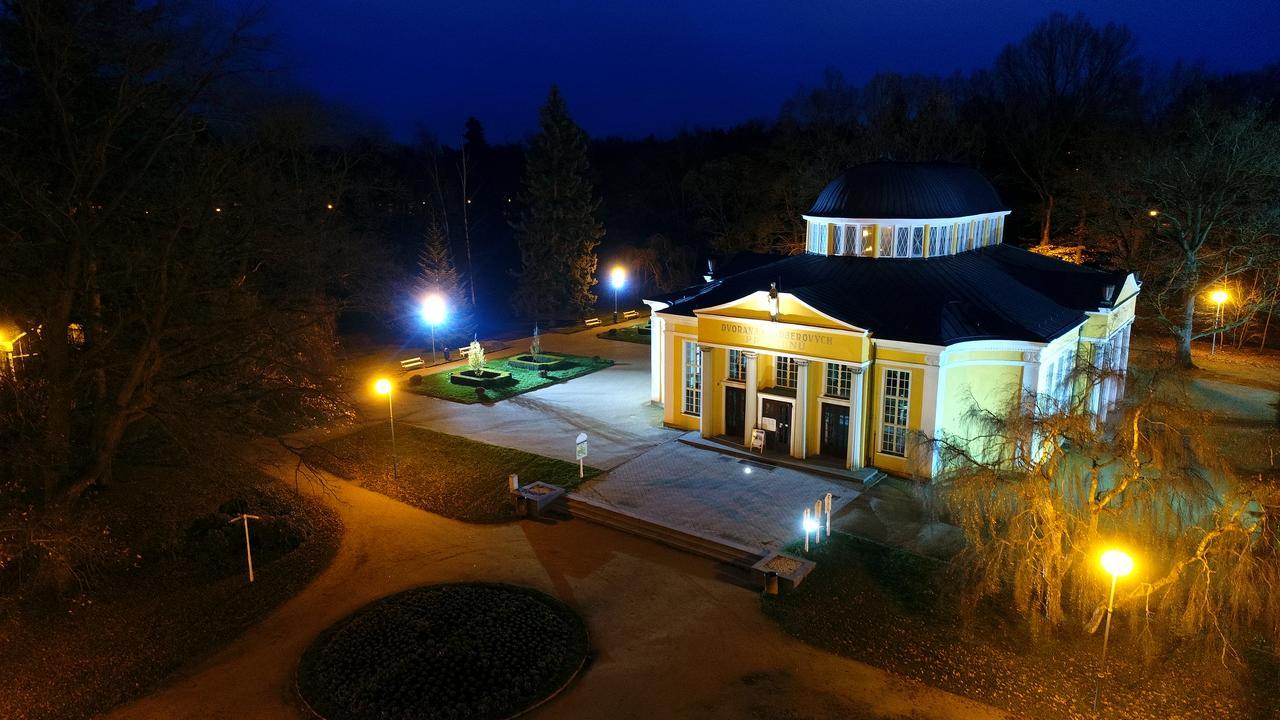Apartment Pension Stark Frantiskovy Lazne Exterior photo